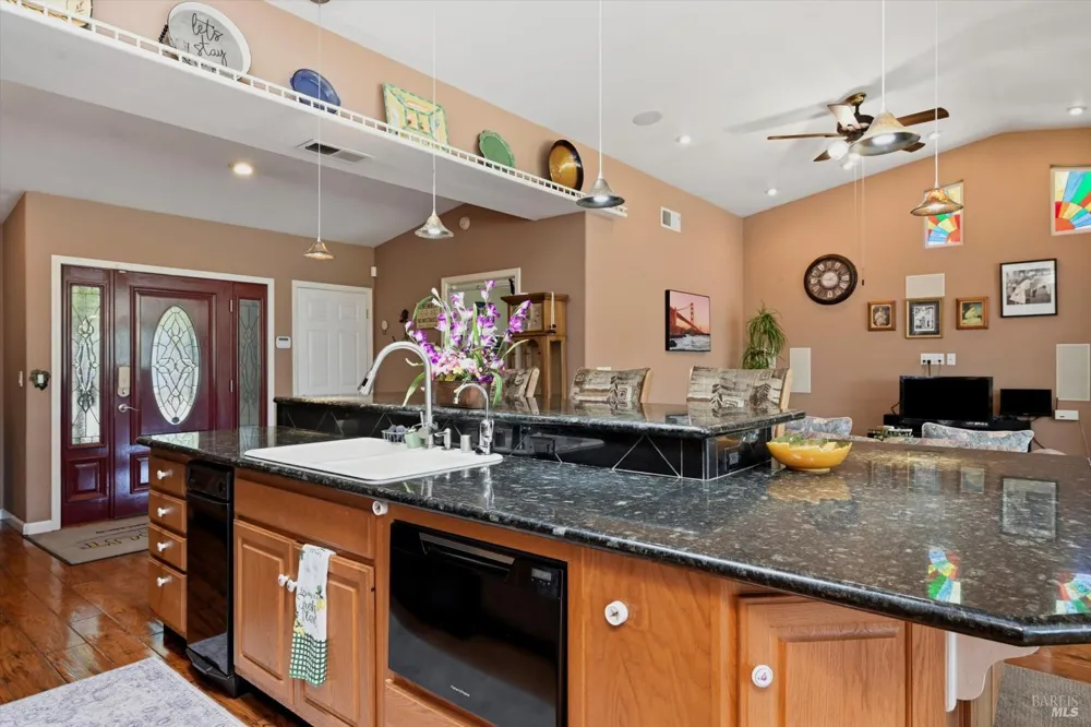 12753 Shoreview Drive Clearlake Oaks, CA 95423