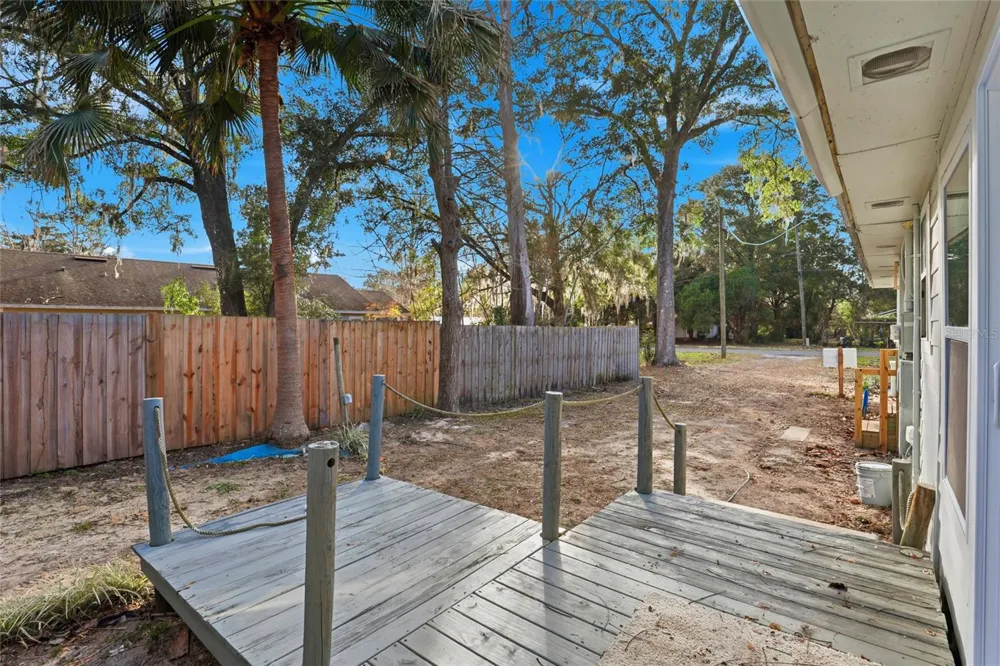 425 SE 2ND STREET Williston, FL 32696