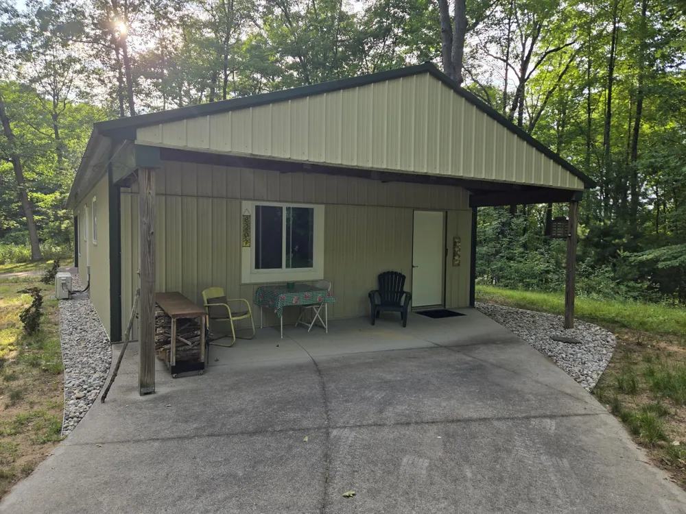 8207 Hunters Ridge Drive Irons, MI 49644
