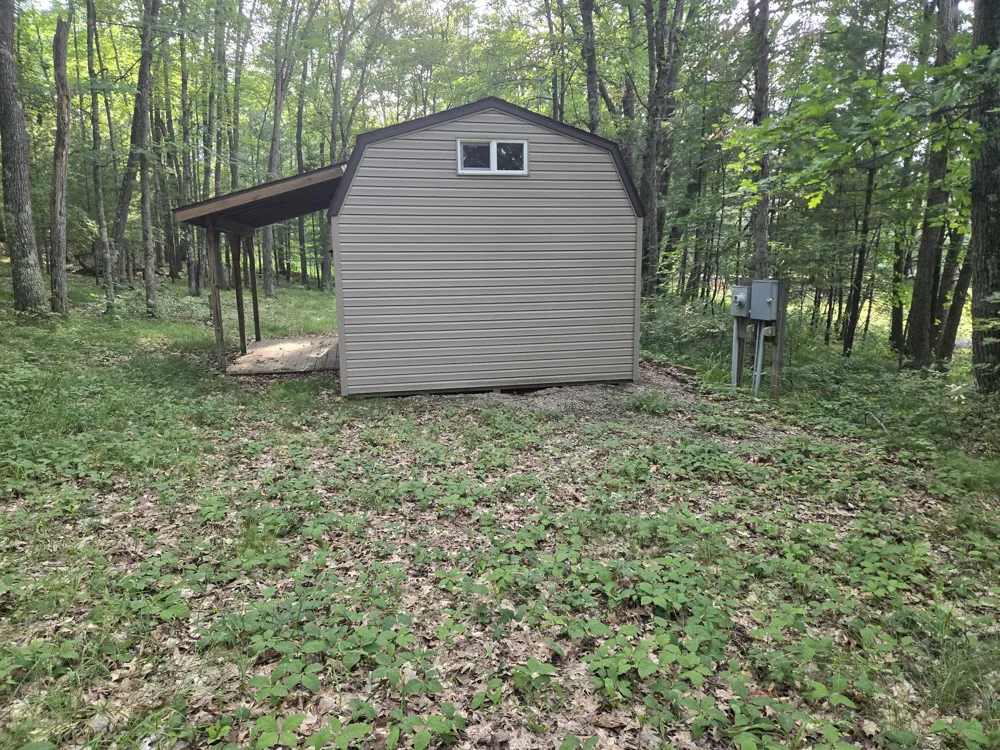 8207 Hunters Ridge Drive Irons, MI 49644