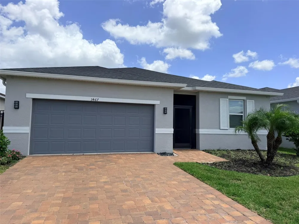 3467 74TH AVENUE CIRCLE E Sarasota, FL 34243