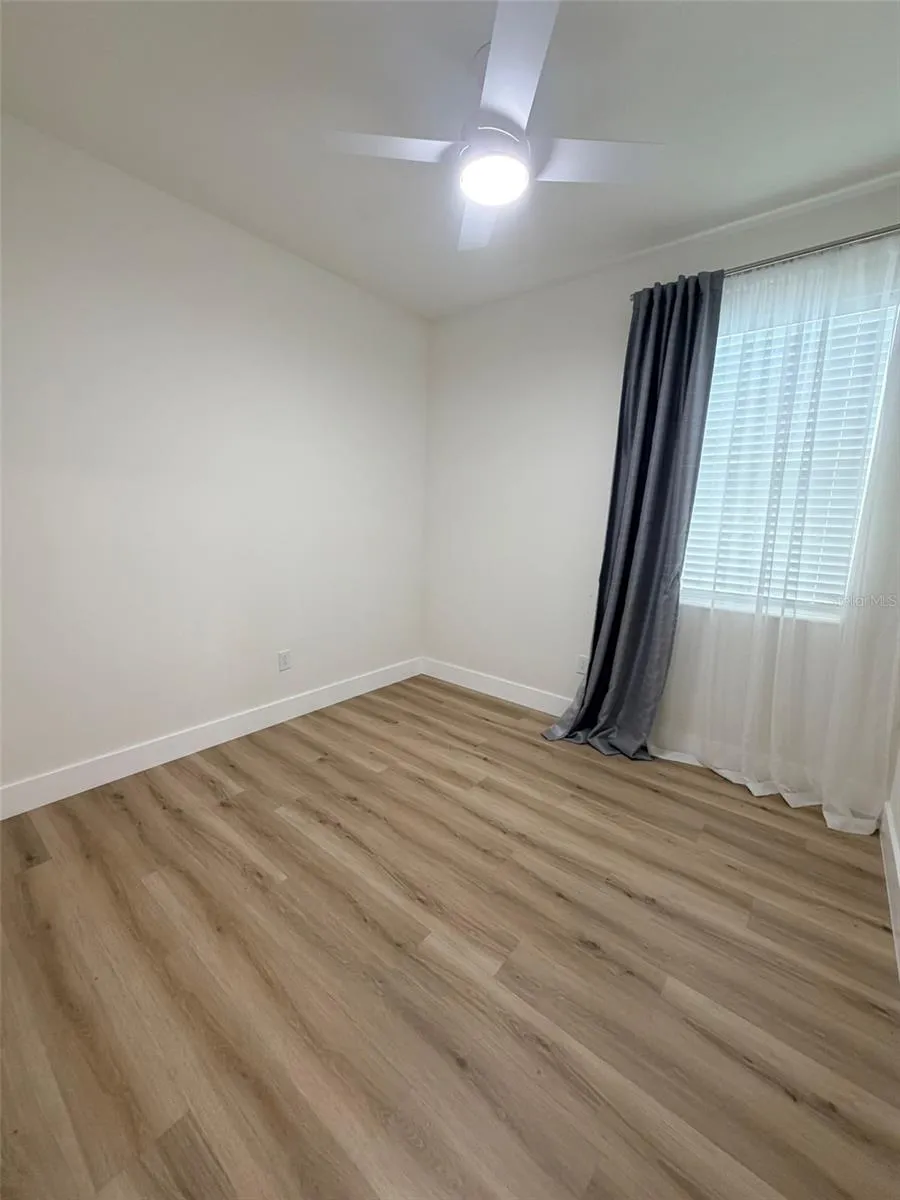 3467 74TH AVENUE CIRCLE E Sarasota, FL 34243
