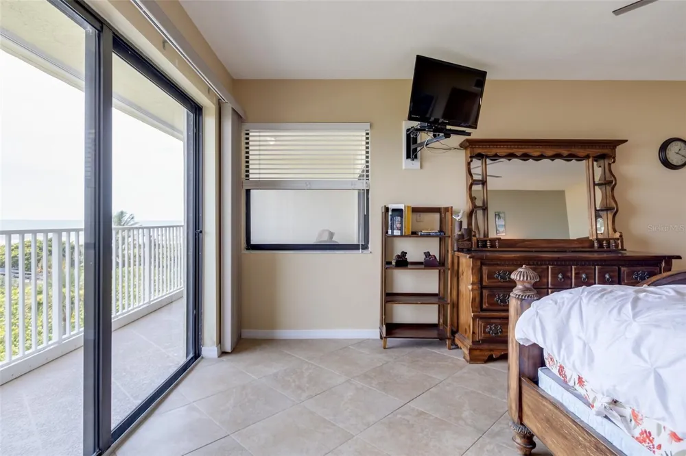 555 HARRISON AVENUE #402 Cape Canaveral, FL 32920