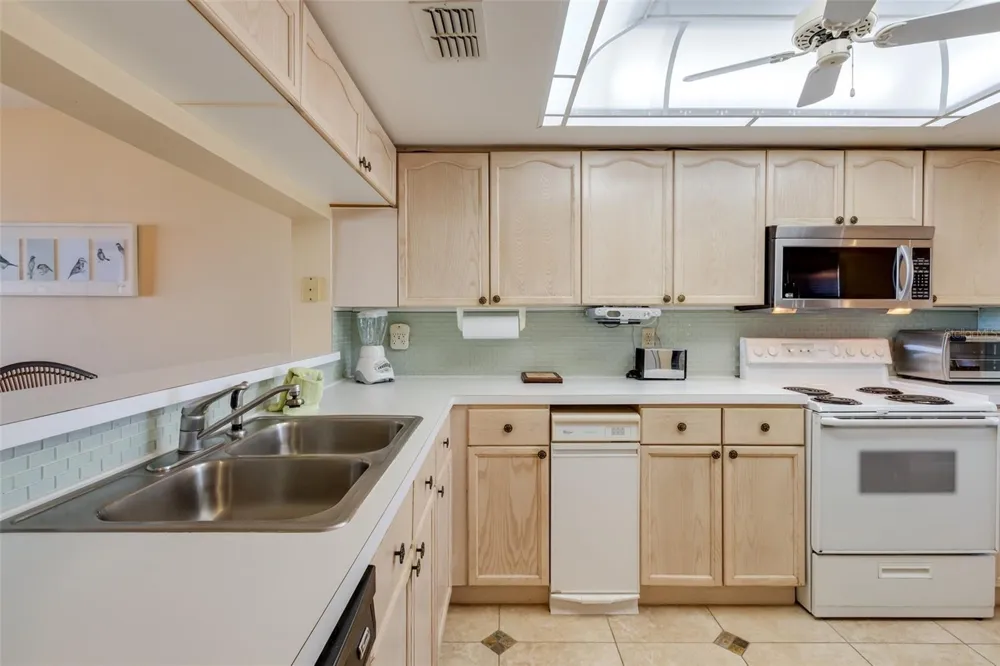 555 HARRISON AVENUE #402 Cape Canaveral, FL 32920