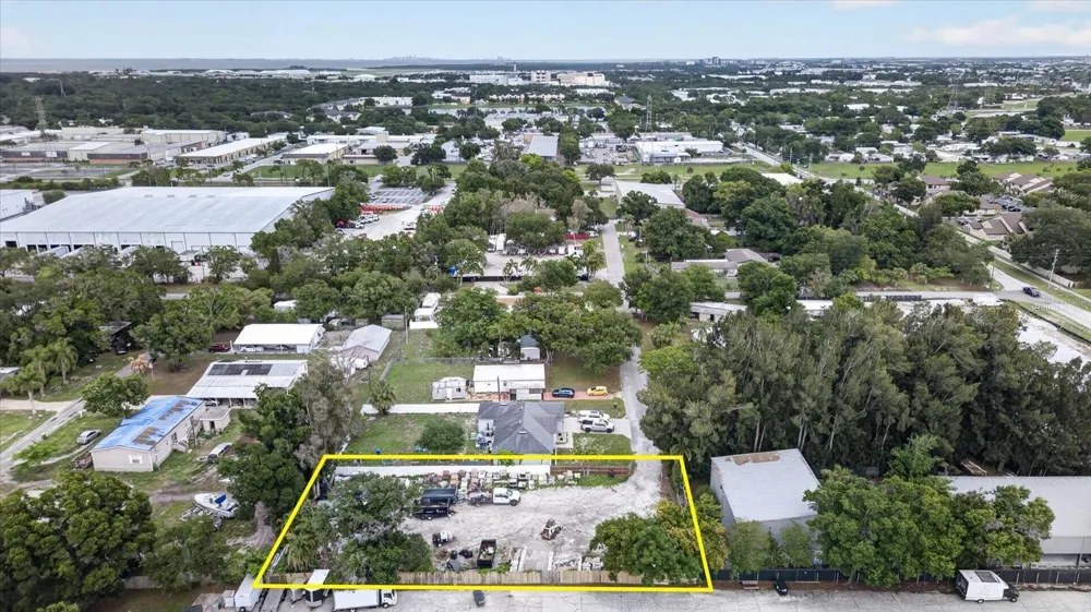 6353 143RD AVENUE Clearwater, FL 33760