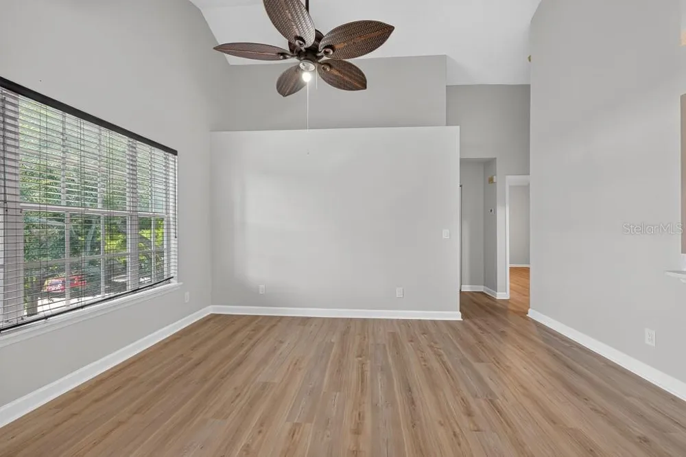 3002 W CLEVELAND STREET #D11 Tampa, FL 33609
