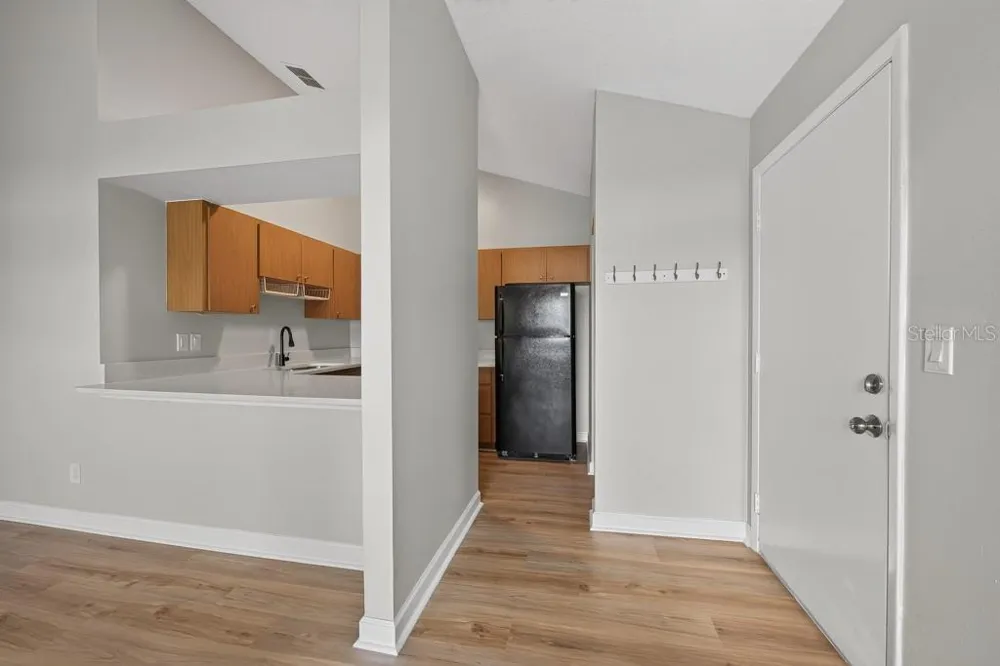 3002 W CLEVELAND STREET #D11 Tampa, FL 33609