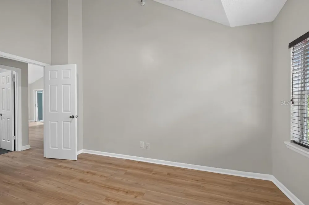 3002 W CLEVELAND STREET #D11 Tampa, FL 33609