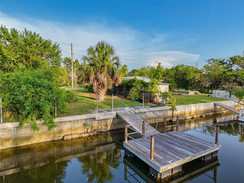 14905 OLD DIXIE HIGHWAY Hudson, FL 34667