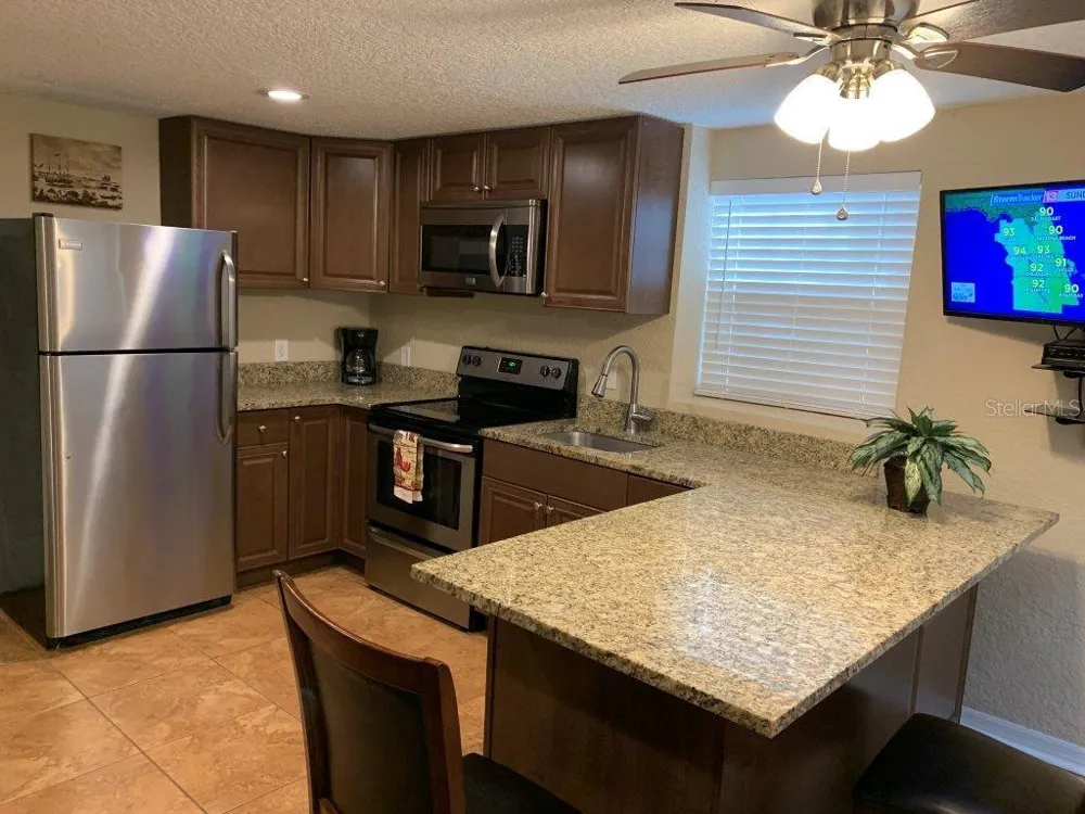 2512 MUSSELWHITE AVENUE #3 Orlando, FL 32804