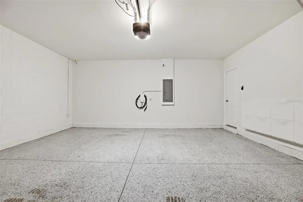 531 LAZIO CIRCLE Debary, FL 32713