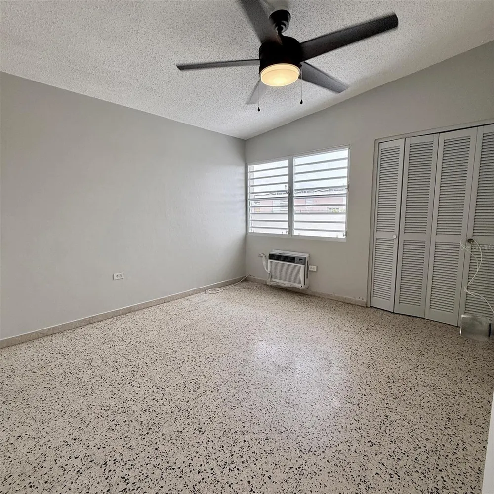 143 JARDINES DE COUNTRY CLUB #CG26 Carolina, PR 00983
