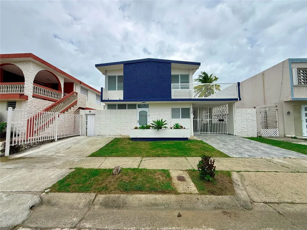 143 JARDINES DE COUNTRY CLUB #CG26 Carolina, PR 00983