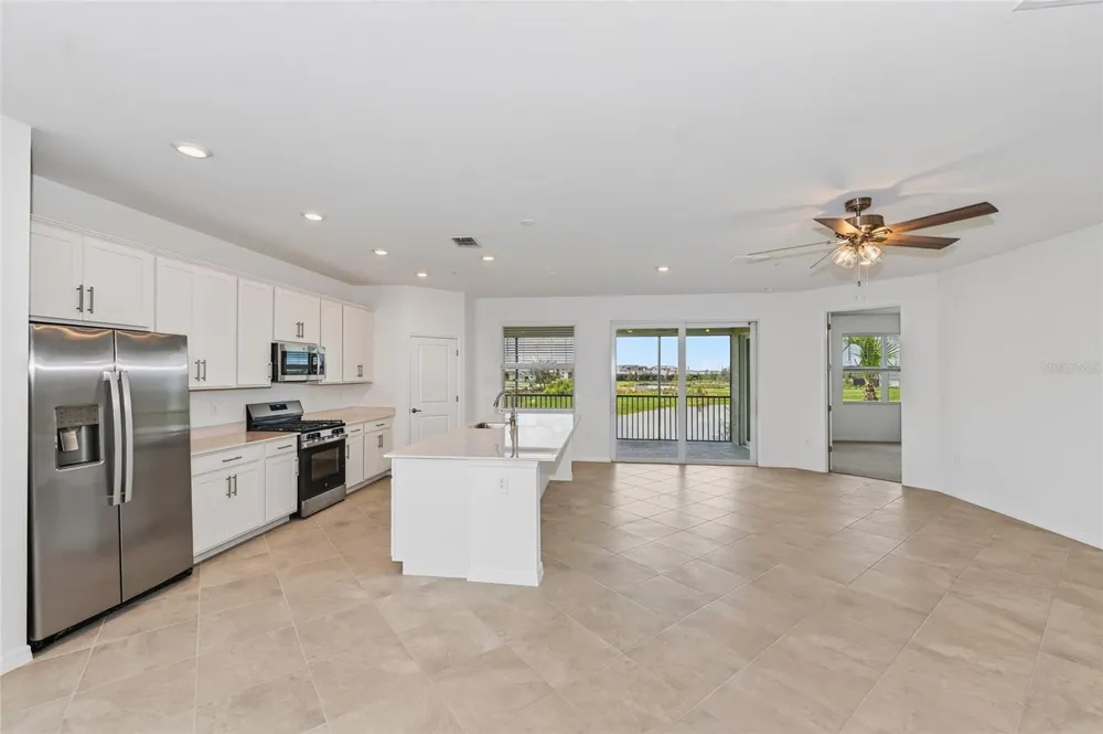 19226 CHERRYSTONE WAY #102 Lakewood Ranch, FL 34211