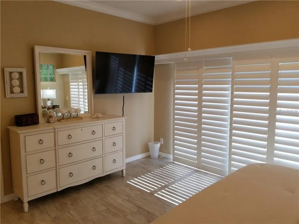 4000 BELLE VISTA DRIVE St Petersburg, FL 33706