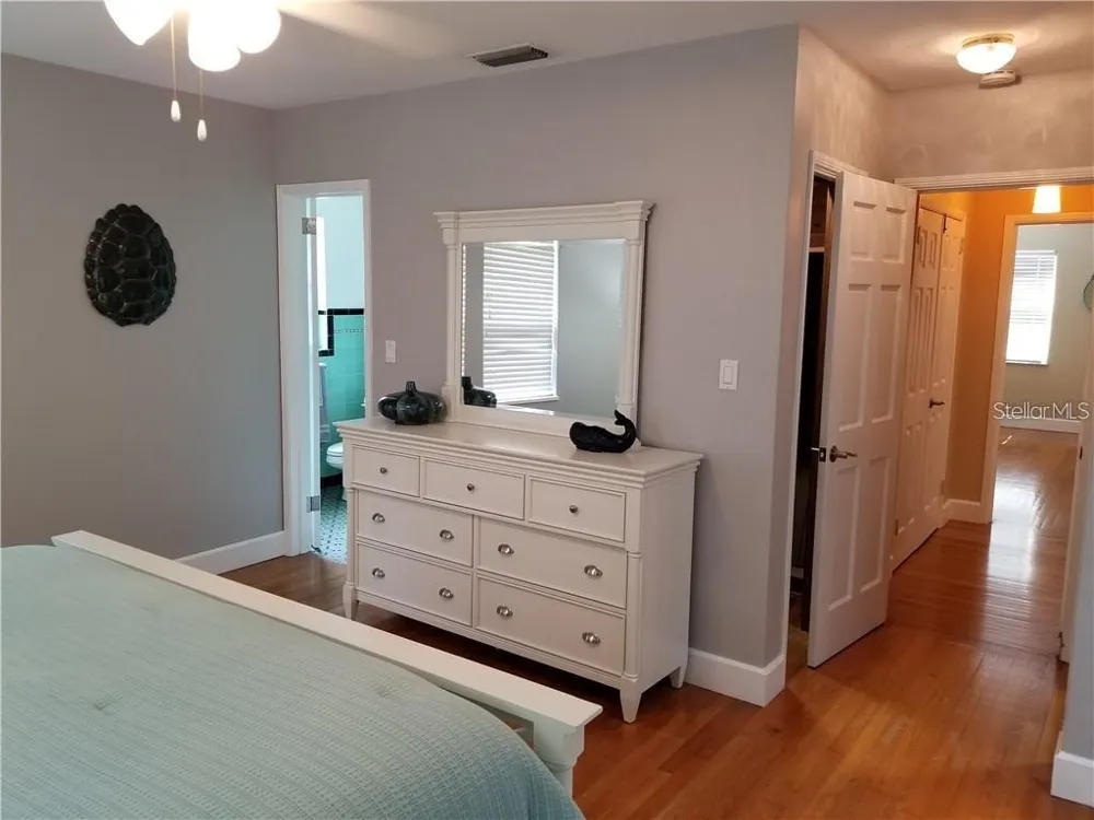 4000 BELLE VISTA DRIVE St Petersburg, FL 33706