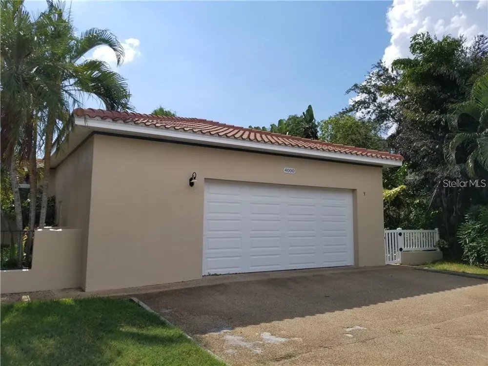 4000 BELLE VISTA DRIVE St Petersburg, FL 33706