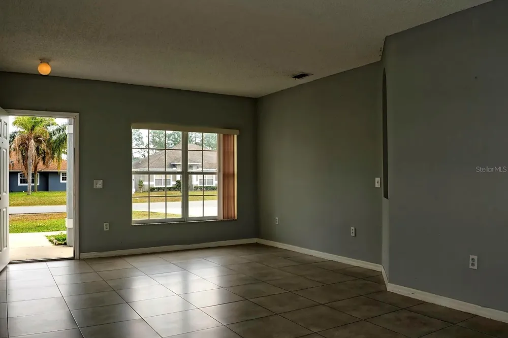 752 PARIS DRIVE Kissimmee, FL 34759