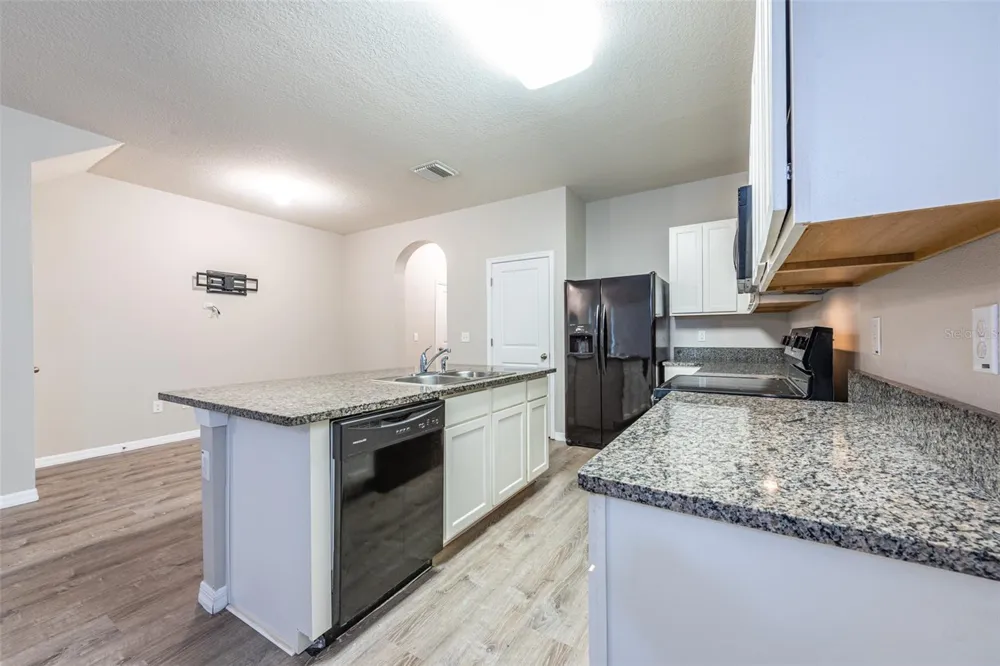 8908 INDIGO TRAIL LOOP Riverview, FL 33578