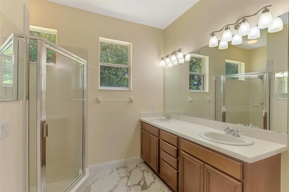 7803 33RD STREET E Sarasota, FL 34243