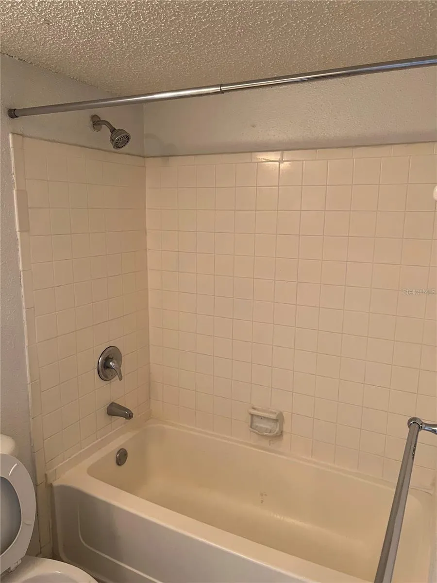 3740 IDLEBROOK CIRCLE #202 Casselberry, FL 32707