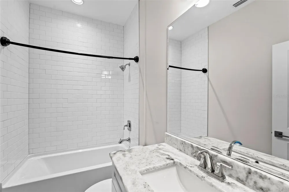 4302 W NORTH B STREET #2 Tampa, FL 33609