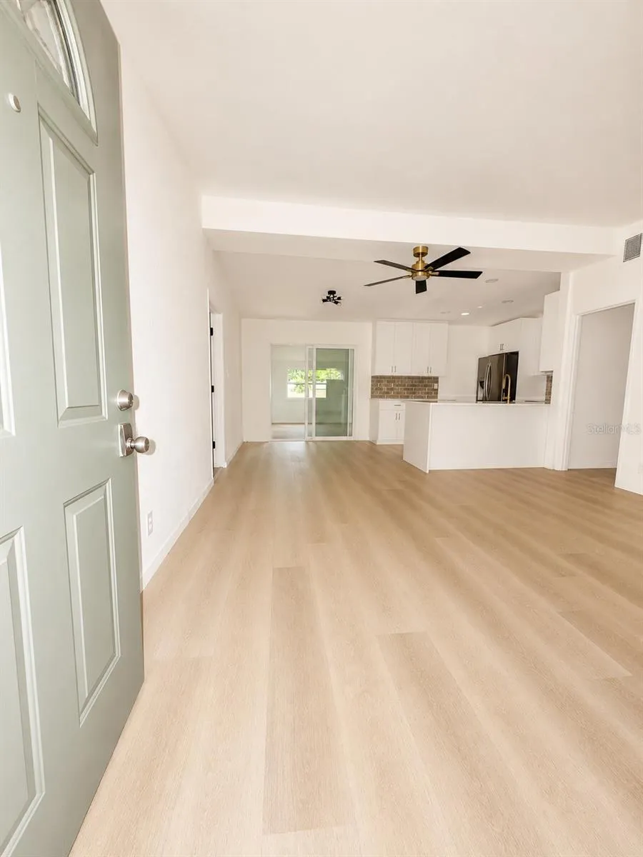 2827 S PARK AVENUE Sanford, FL 32773