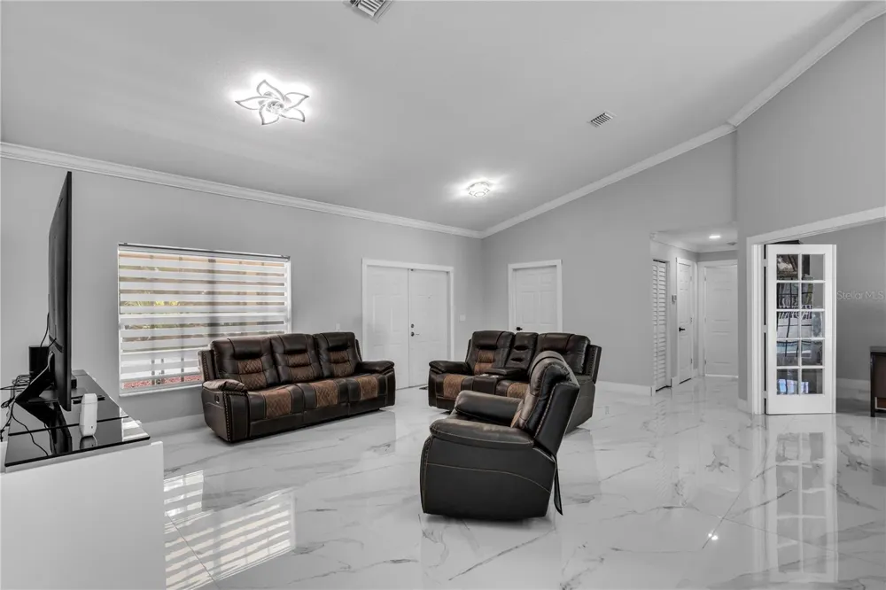 17075 ORANGE GROVE BOULEVARD Loxahatchee, FL 33470