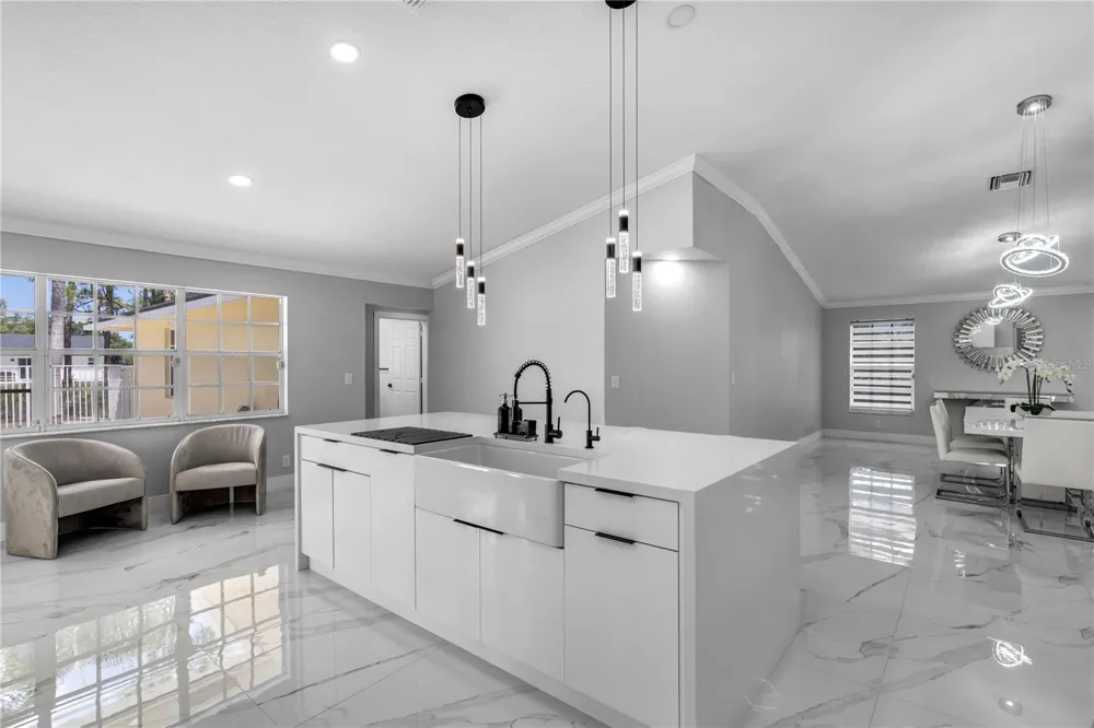 17075 ORANGE GROVE BOULEVARD Loxahatchee, FL 33470