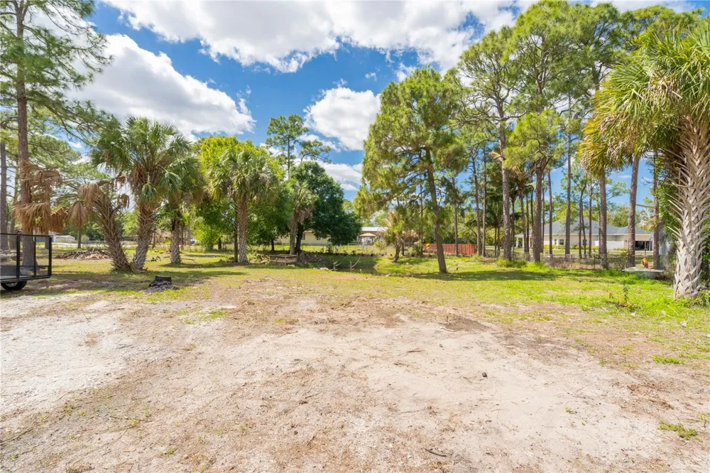 17075 ORANGE GROVE BOULEVARD Loxahatchee, FL 33470
