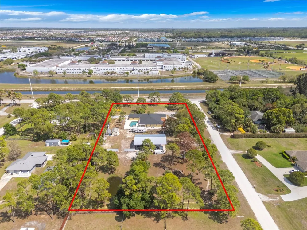 17075 ORANGE GROVE BOULEVARD Loxahatchee, FL 33470