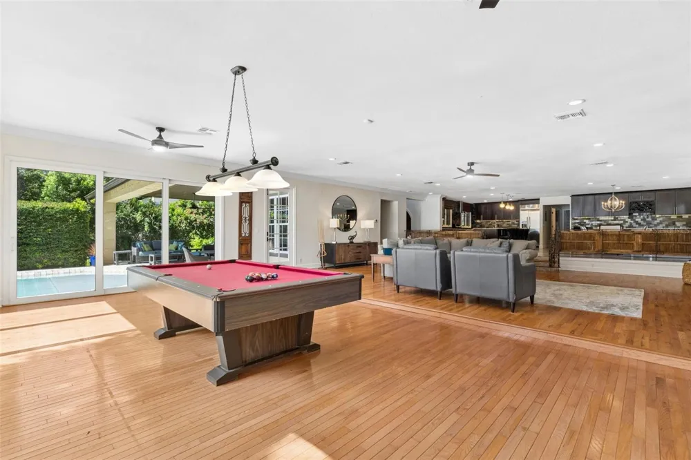 1629 HEMPEL AVENUE Windermere, FL 34786