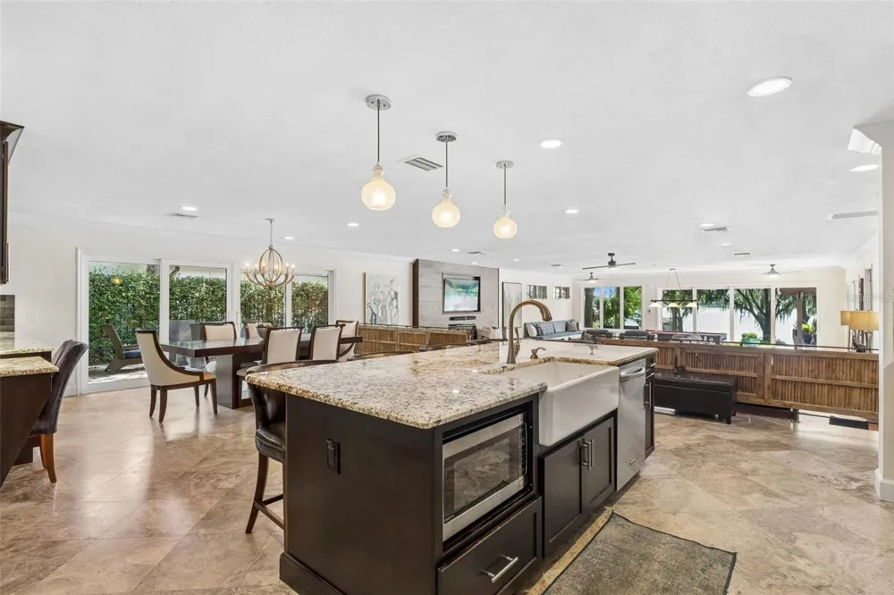 1629 HEMPEL AVENUE Windermere, FL 34786