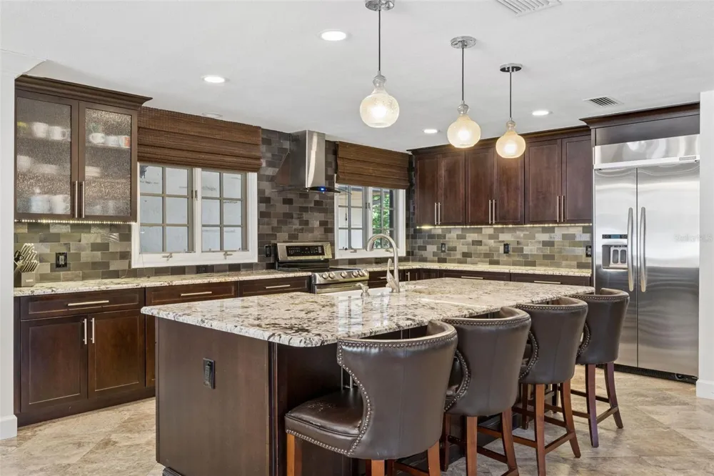1629 HEMPEL AVENUE Windermere, FL 34786