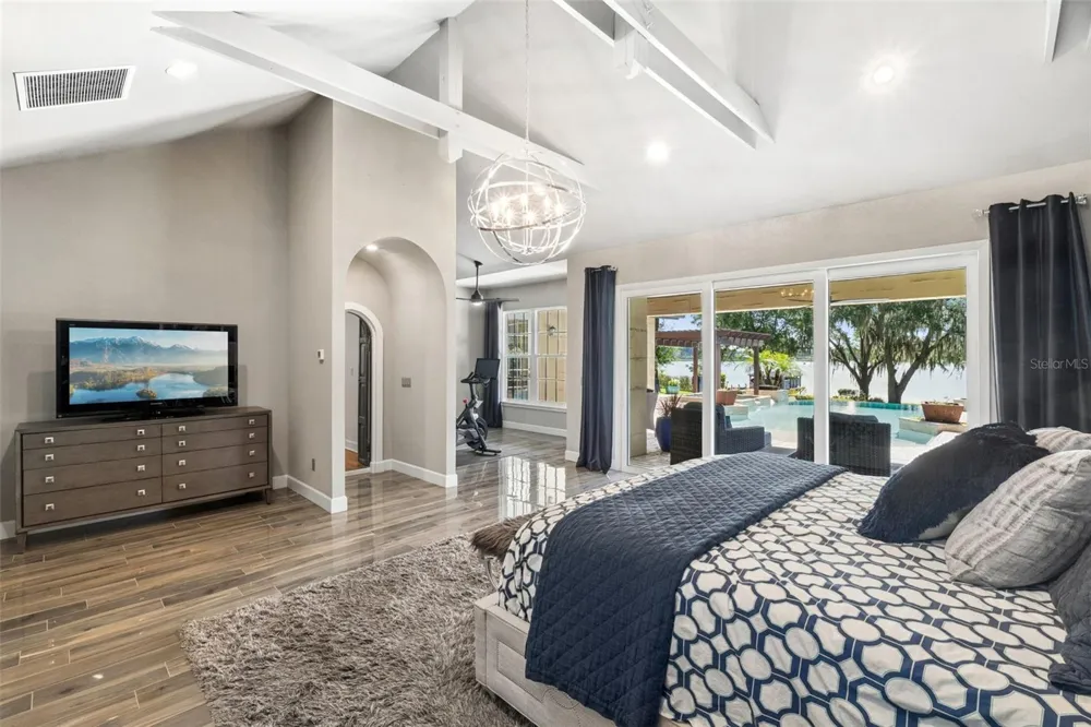 1629 HEMPEL AVENUE Windermere, FL 34786
