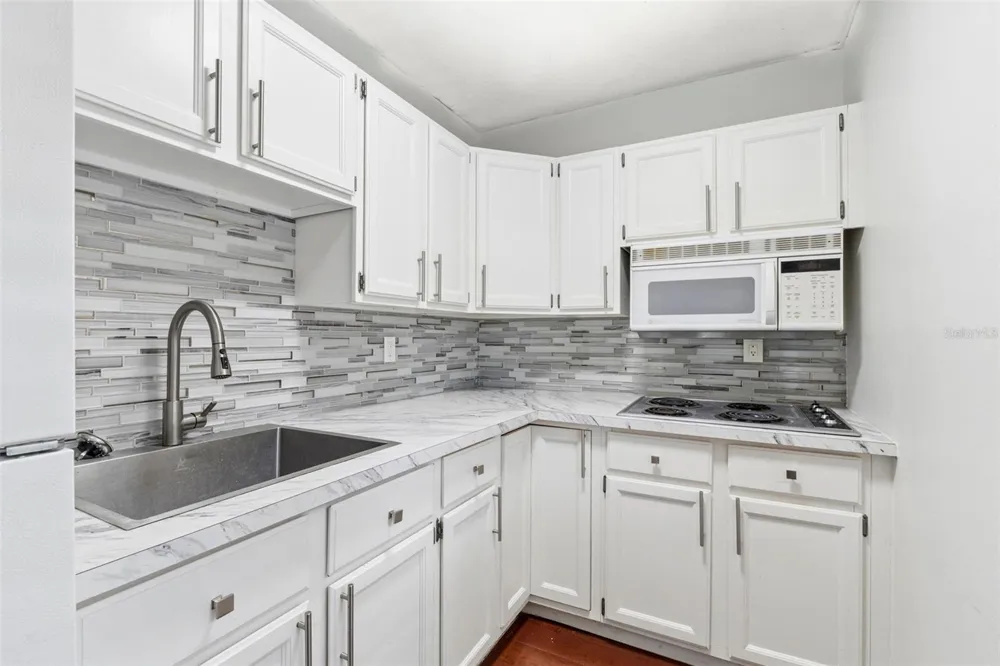 1629 HEMPEL AVENUE Windermere, FL 34786