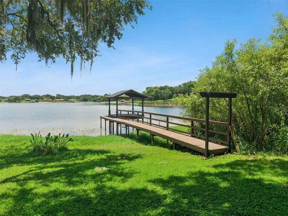 1629 HEMPEL AVENUE Windermere, FL 34786