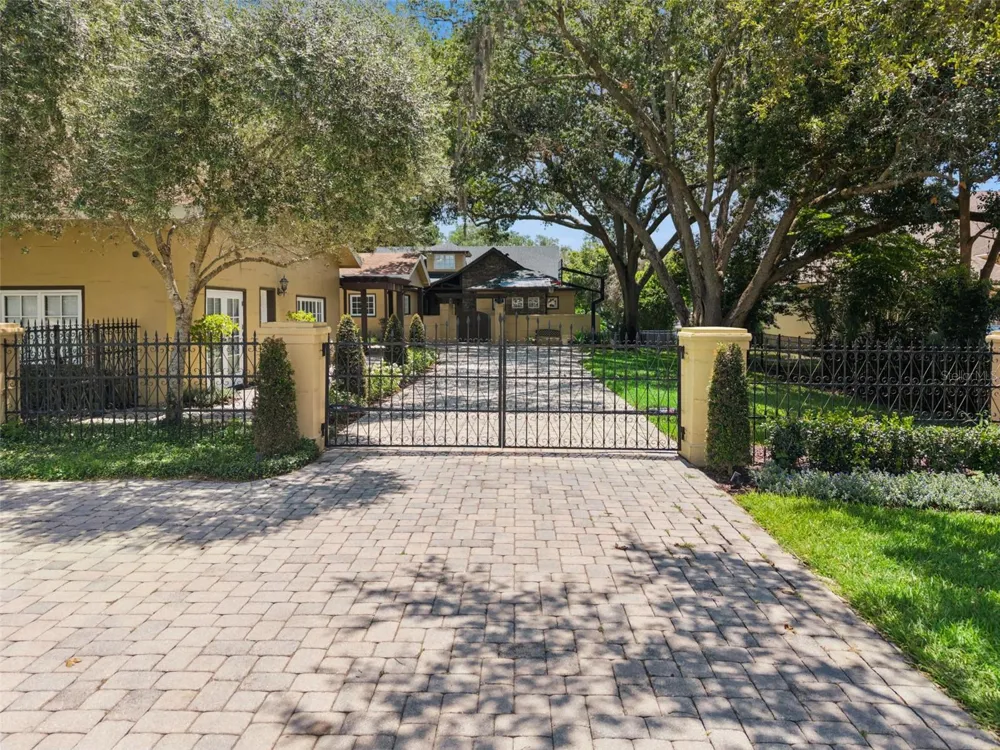 1629 HEMPEL AVENUE Windermere, FL 34786