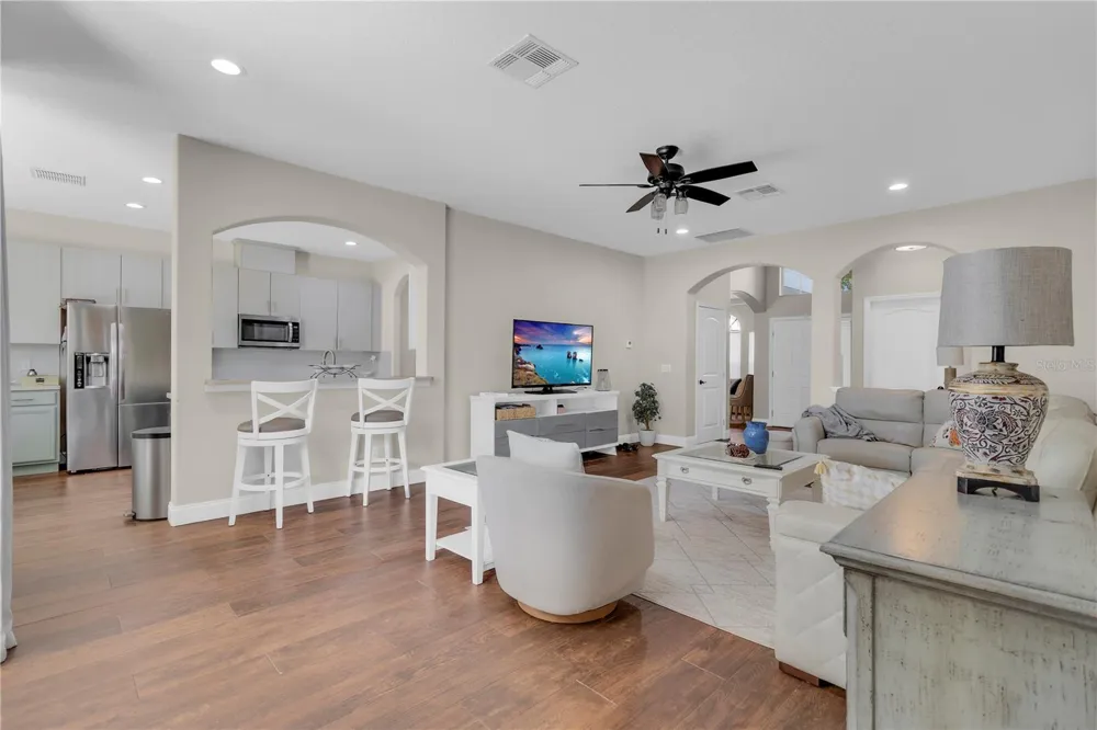 13051 MOSS PARK RIDGE DRIVE Orlando, FL 32832