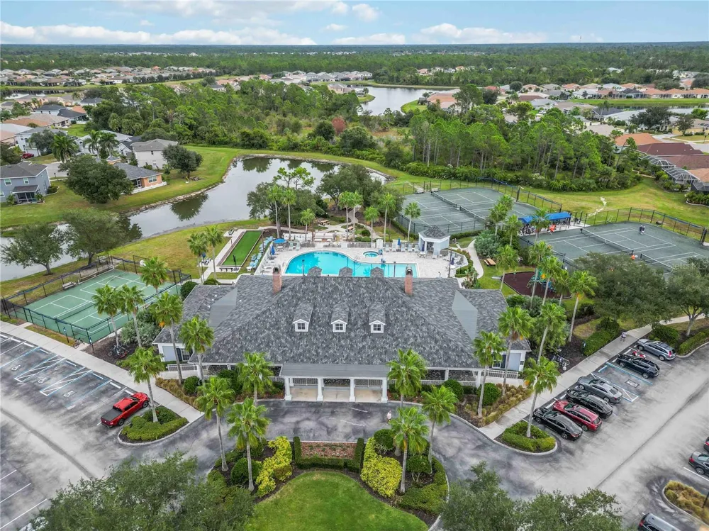 1914 SCARLETT AVENUE North Port, FL 34289