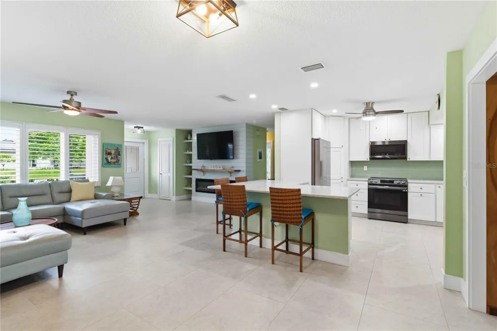 720 IXORA AVENUE Ellenton, FL 34222
