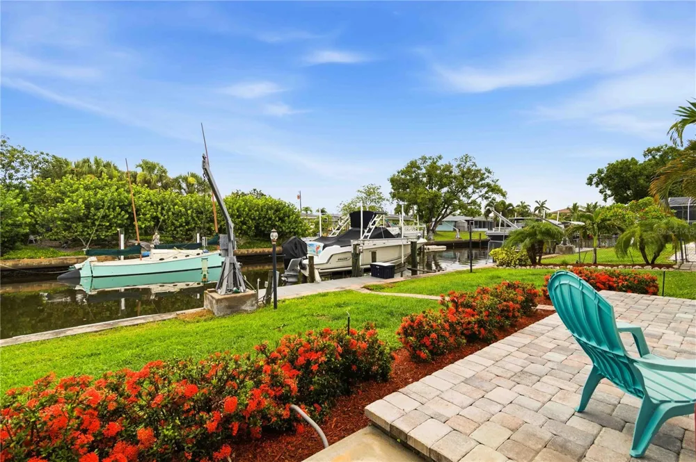 720 IXORA AVENUE Ellenton, FL 34222