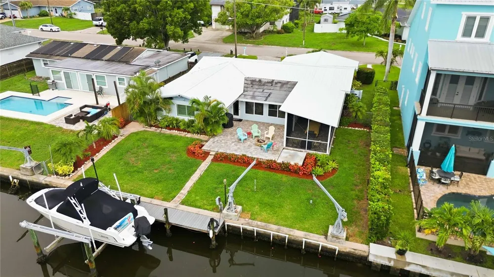 720 IXORA AVENUE Ellenton, FL 34222