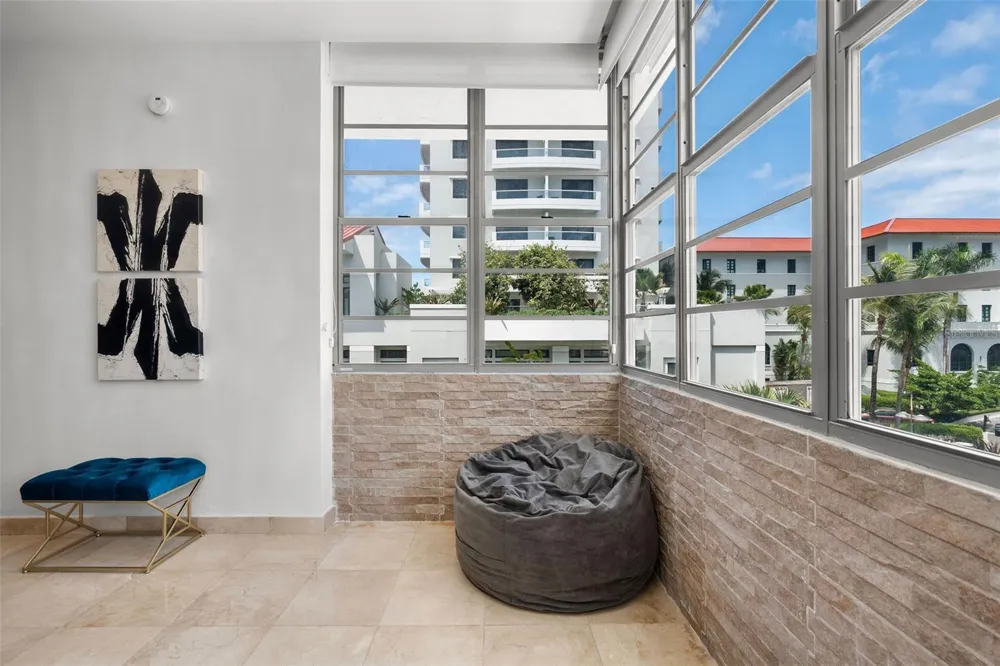 1020 AVE. ASHFORD #302 San Juan, PR 00907