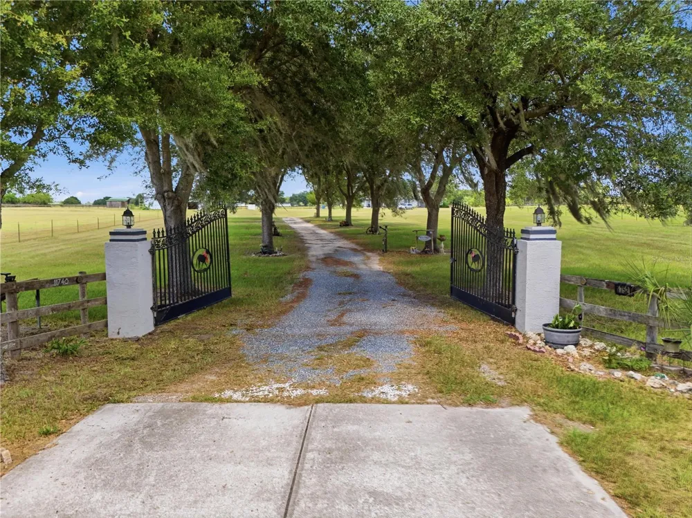 11748 NE JACKSONVILLE ROAD Anthony, FL 32617