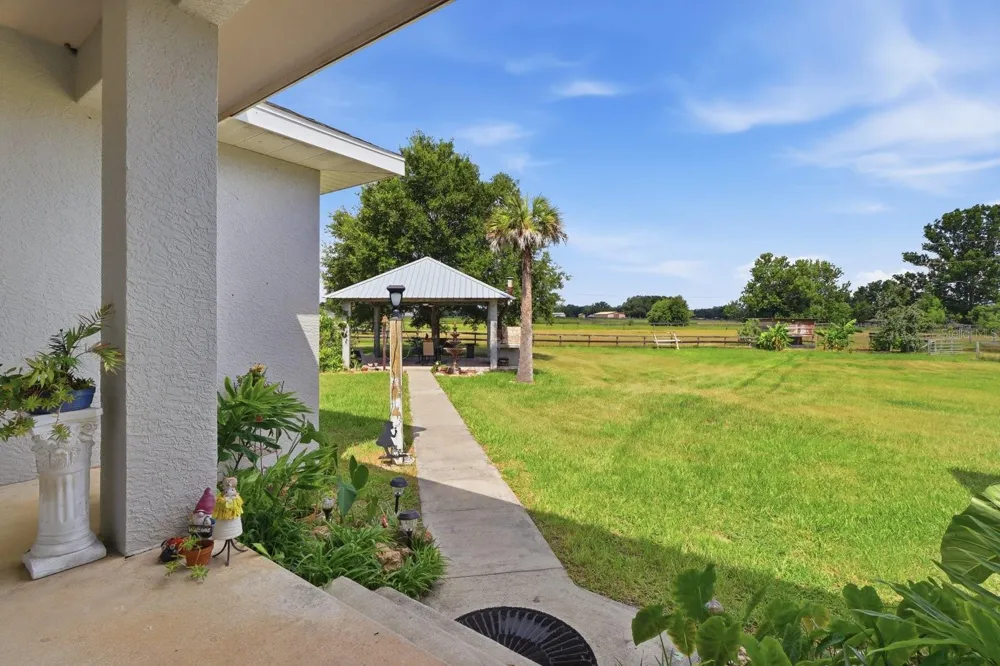 11748 NE JACKSONVILLE ROAD Anthony, FL 32617
