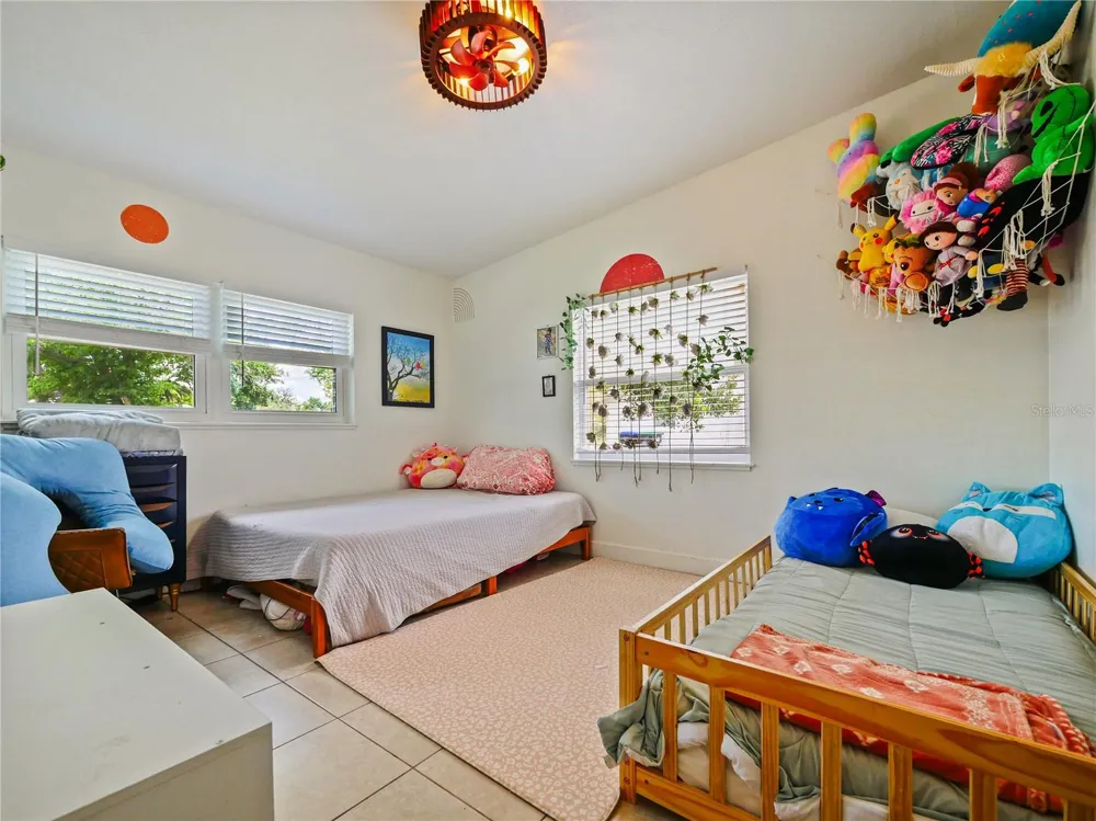 1006 BEATRICE DRIVE Orlando, FL 32810