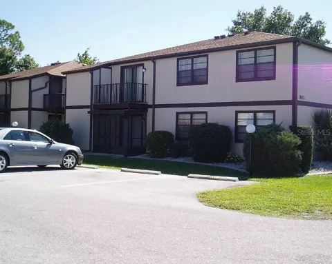 4022 BEAVER LANE #800A