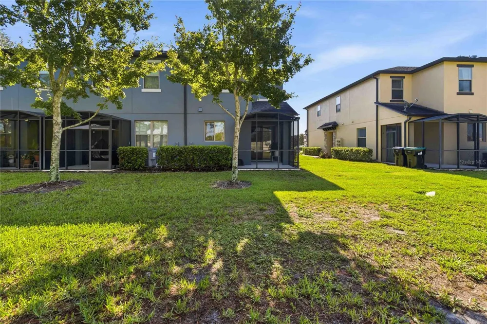 2618 WHITE ISLE LANE Orlando, FL 32825