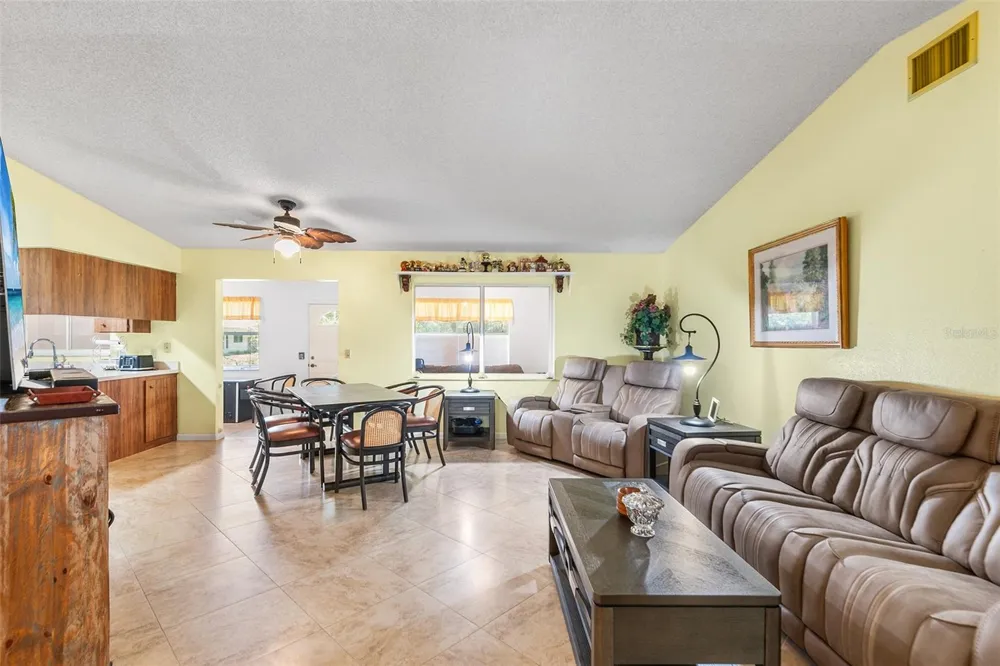 4976 PLEASANT HOLLOW TRL Lakeland, FL 33811